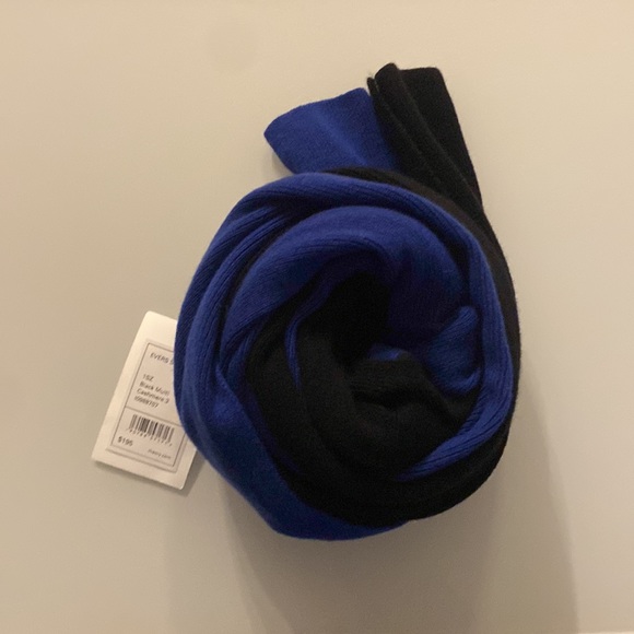 Theory Color-Blocked Cashmere Scarf; BLACK MULTI ; ONE SIZE; - Picture 4 of 8